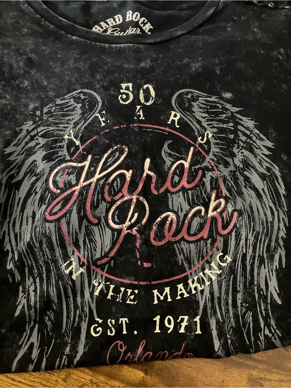 Hard Rock Guitar Company XL Acid Wash Distressed Graphic Tee